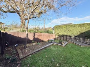 Photo 23- click for photo gallery